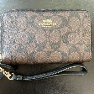 Coach, Double Zip Wallet with Wristlet, Brown & Black